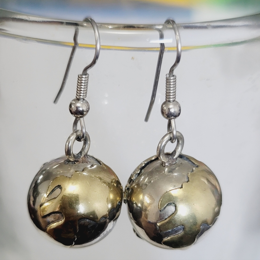 Old Rare Vintage Sterling Silver Earth Globe Earring